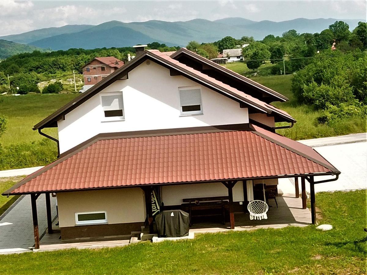 Guest House Tonka Otočac Exterior foto